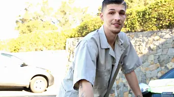 Aaron Tex in 'Aaron Tex'