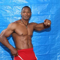 Akira Jyn in Akira Jyn (Photo 8) Akira Jyn in 'Next Door Studios' Akira Jyn (Thumbnail 8)