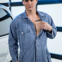 Allen Lucas in 'Next Door Studios' Fully Charged (Thumbnail 1)