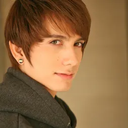 Anderson Lovell in Hot Sext (Photo 1) Anderson Lovell in 'Next Door Studios' Hot Sext (Thumbnail 1)