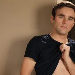 Andrew Collins in 'Next Door Studios' Andrew Collins (Thumbnail 14)