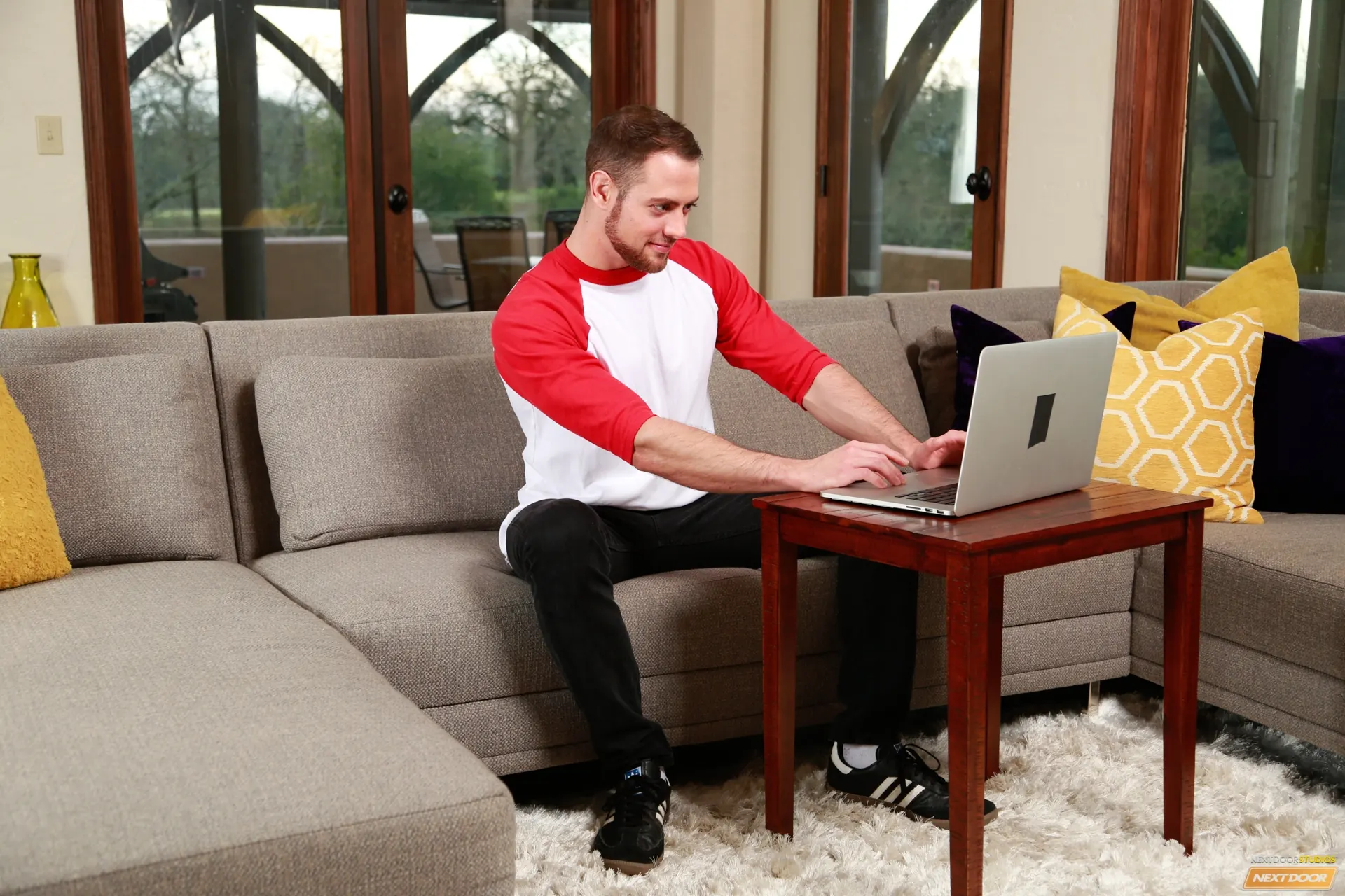 Next Door Studios 'Hard For You' starring Andy Banks (Photo 1)