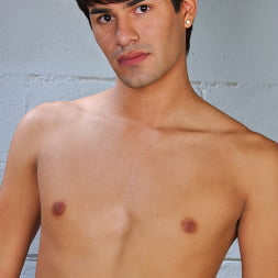 Andy Robindale in 'Next Door Studios' Cellmates (Thumbnail 16)
