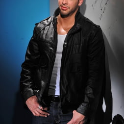 Anthony Russo in 'Next Door Studios' ANTHONY RUSSO (Thumbnail 1)