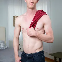 Blake Hunter in Brothers in Bed (Photo 27) Blake Hunter in 'Next Door Studios' Brothers in Bed (Thumbnail 27)