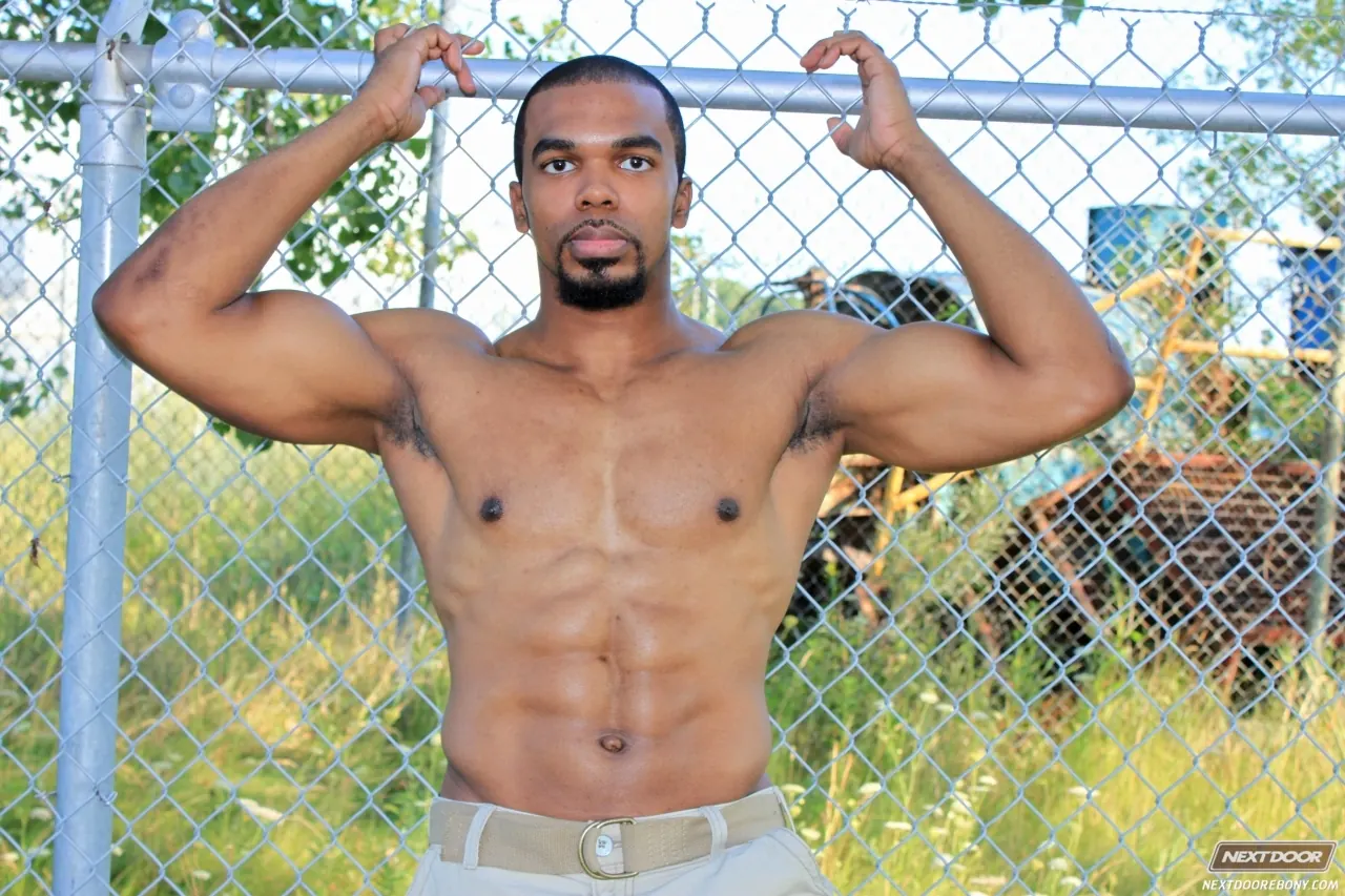 Next Door Studios 'Boxer' starring Boxer (Photo 6)