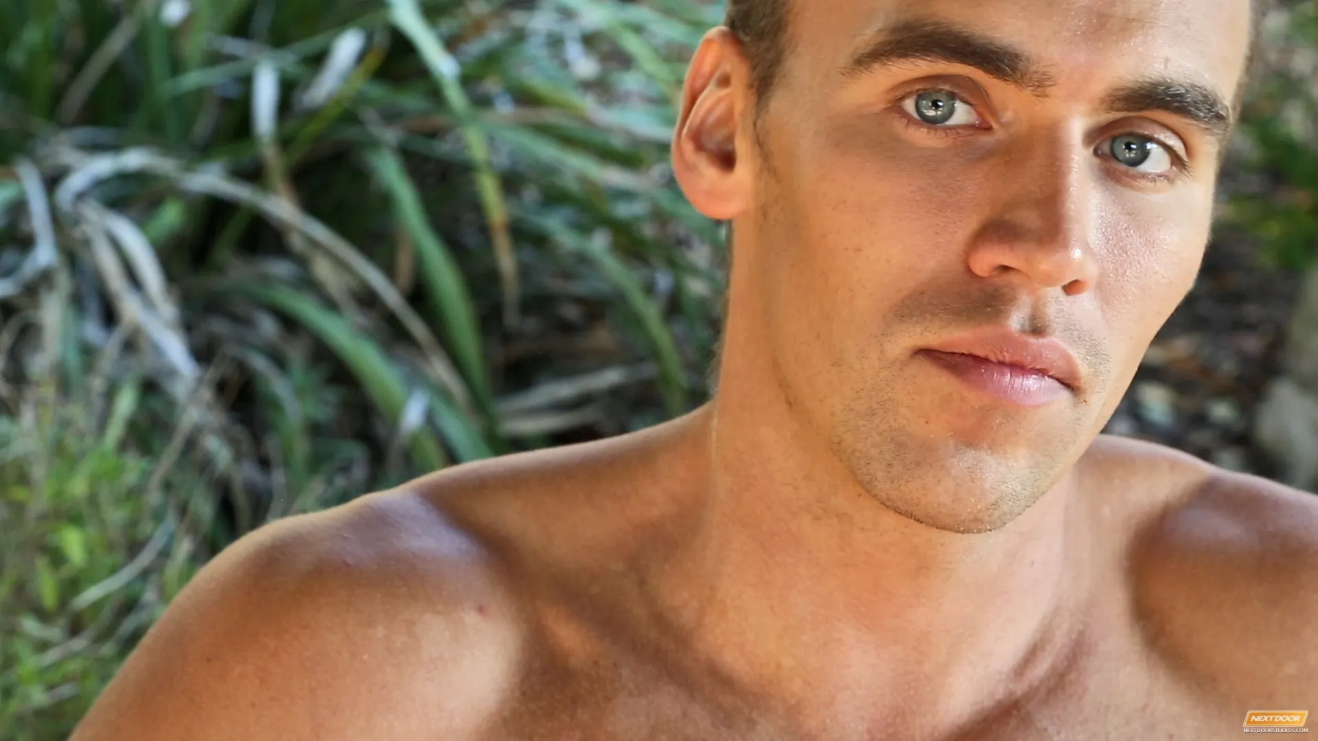 Next Door Studios 'Carter' starring Carter (Photo 15)