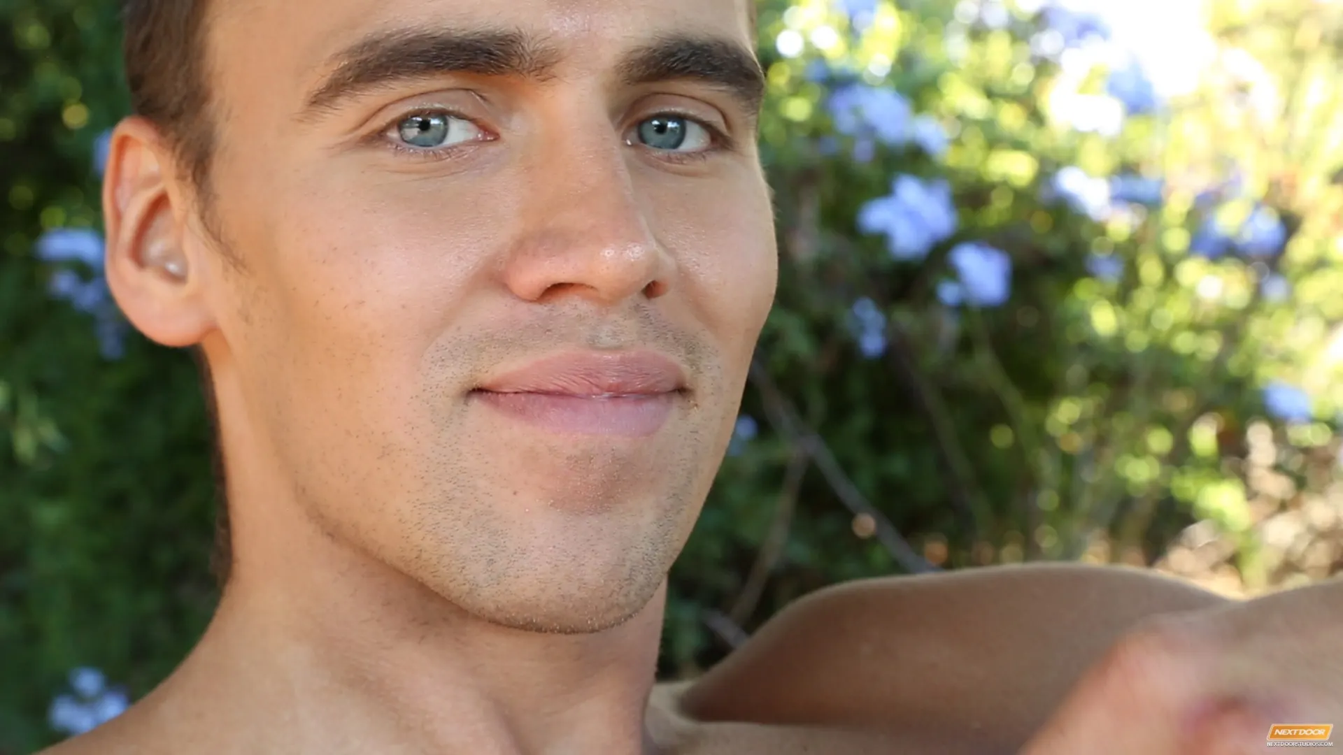 Next Door Studios 'Carter' starring Carter (Photo 18)