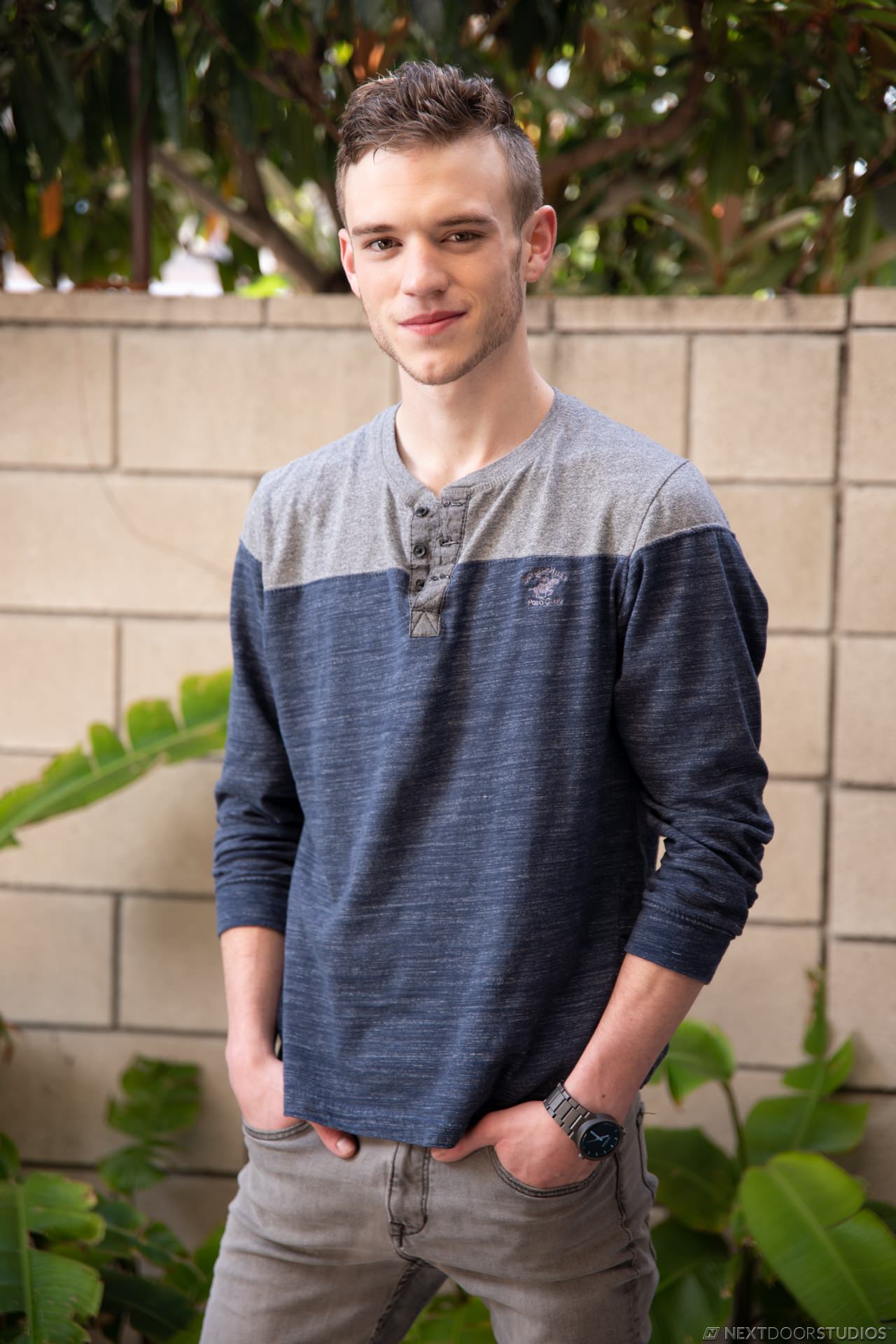 Carter Woods in 'Next Door Studios' Hiding From The Parents (Thumbnail 1)