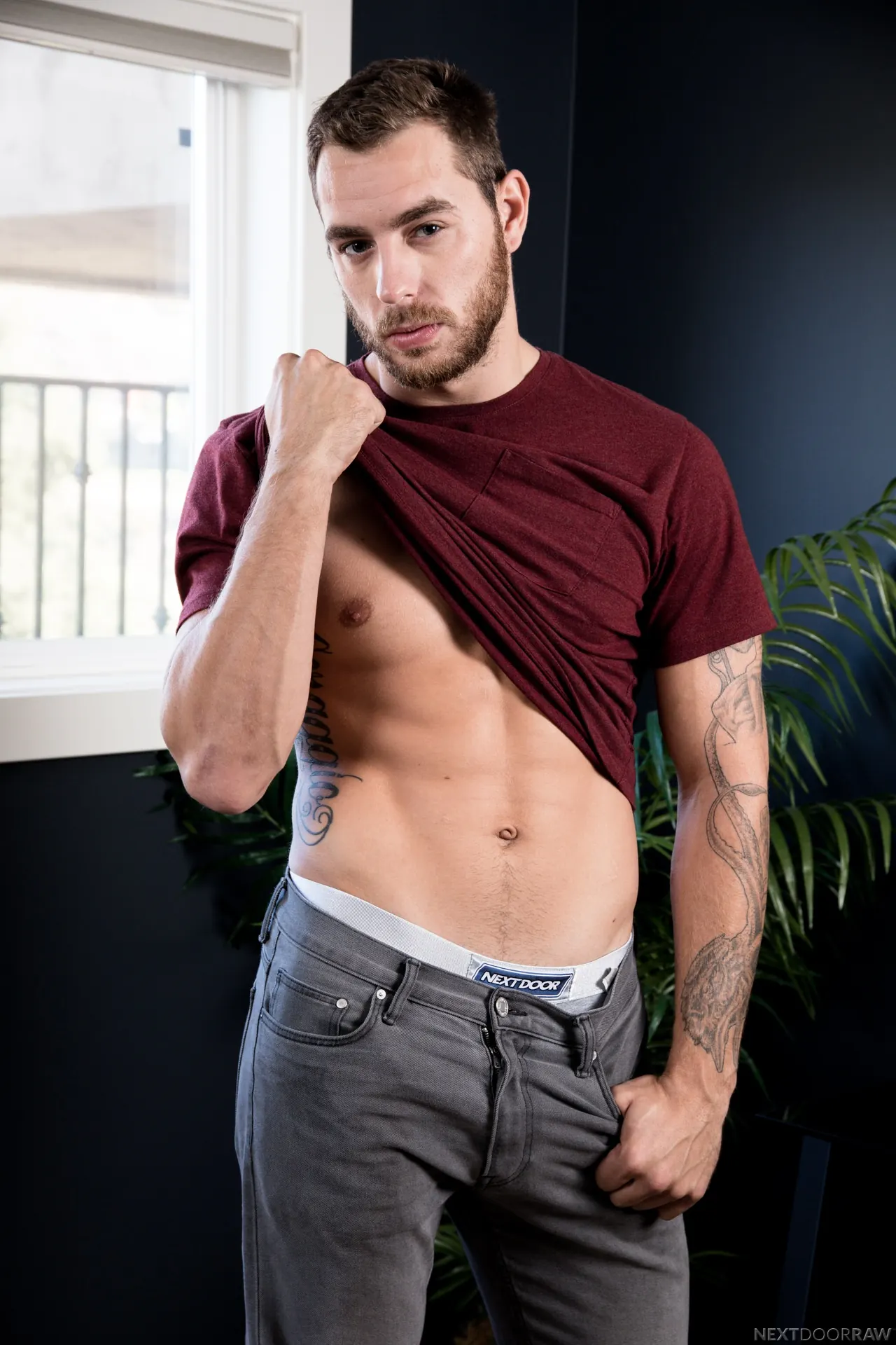 Next Door Studios 'Long Lost Lovers' starring Carter Woods (Photo 2)