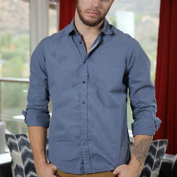 Carter Woods in 'Next Door Studios' The Rebound (Thumbnail 1)