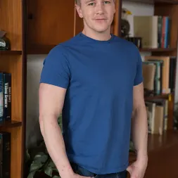 Charlie Pattinson in 'Next Door Studios' The Faker (Thumbnail 1)