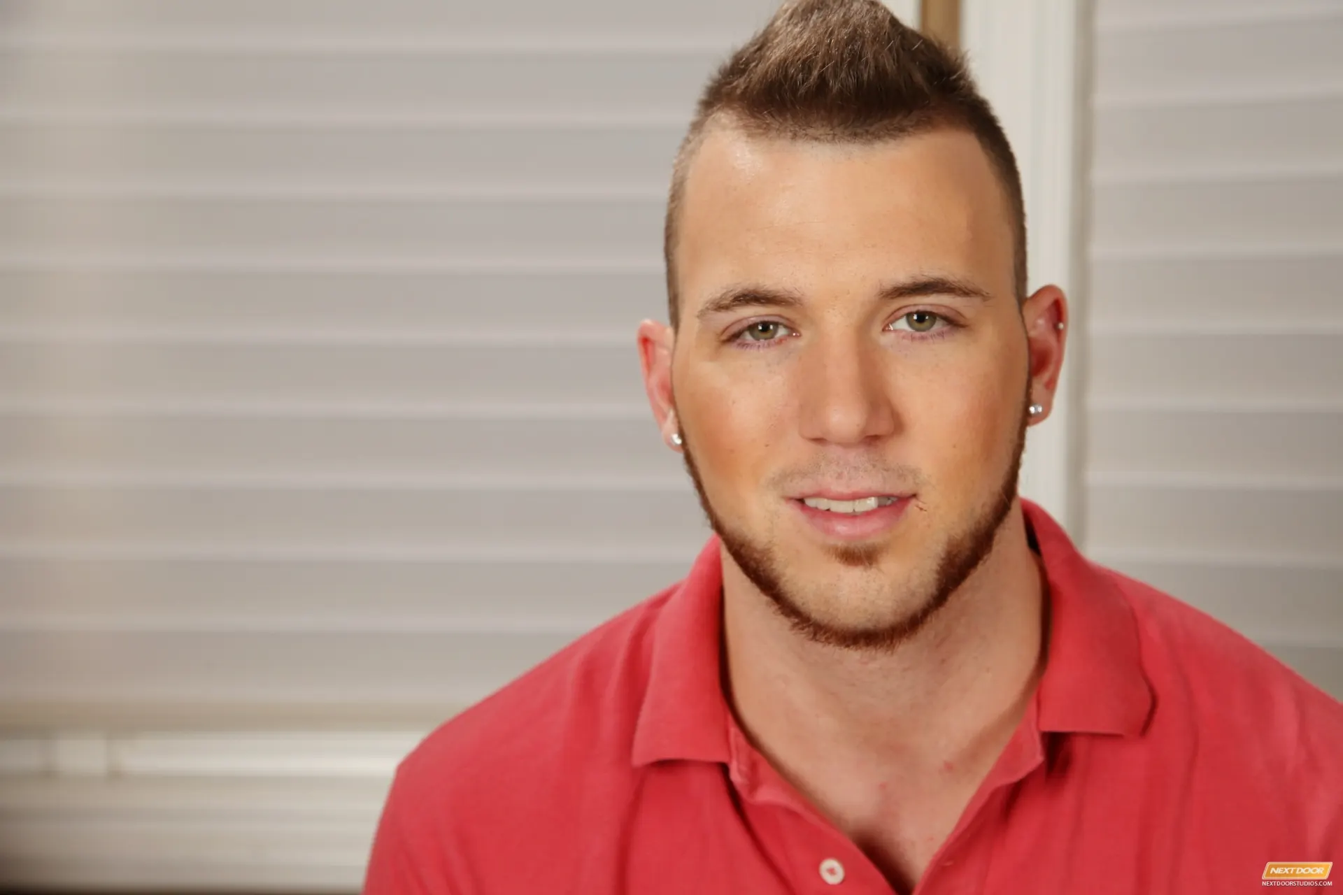 Next Door Studios 'Chris Noxx' starring Chris Noxx (Photo 2)