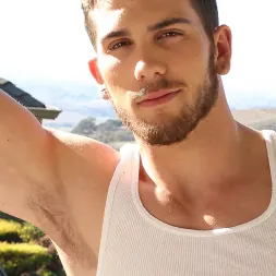 Chuck in 'Next Door Studios' Chuck (Thumbnail 9)