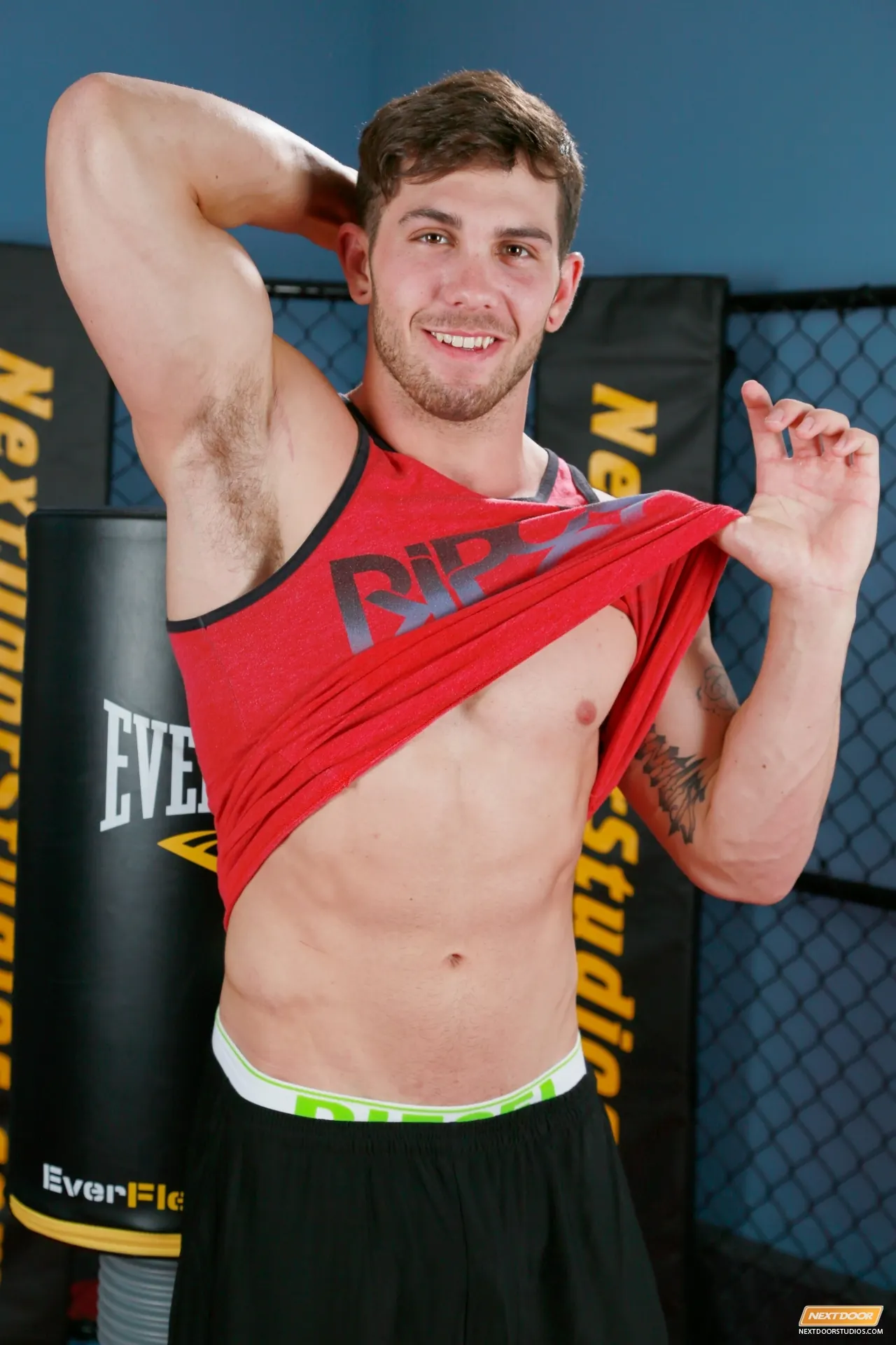 Next Door Studios 'The Return of Chuck' starring Chuck (Photo 6)