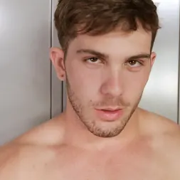 Chuck in 'Next Door Studios' The Return of Chuck (Thumbnail 24)