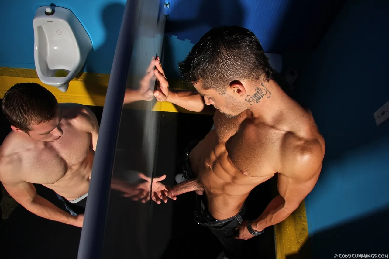 Next Door Studios 'Don't Talk to Strangers' starring Cody Cummings (Photo 25)