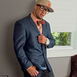 Cody Cummings in 'Next Door Studios' Dressed To Thrill (Thumbnail 1)