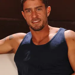 Cody Cummings in 'Next Door Studios' Juicy Details (Thumbnail 1)