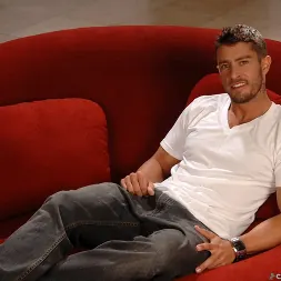 Cody Cummings in 'Next Door Studios' Pressure Release (Thumbnail 1)