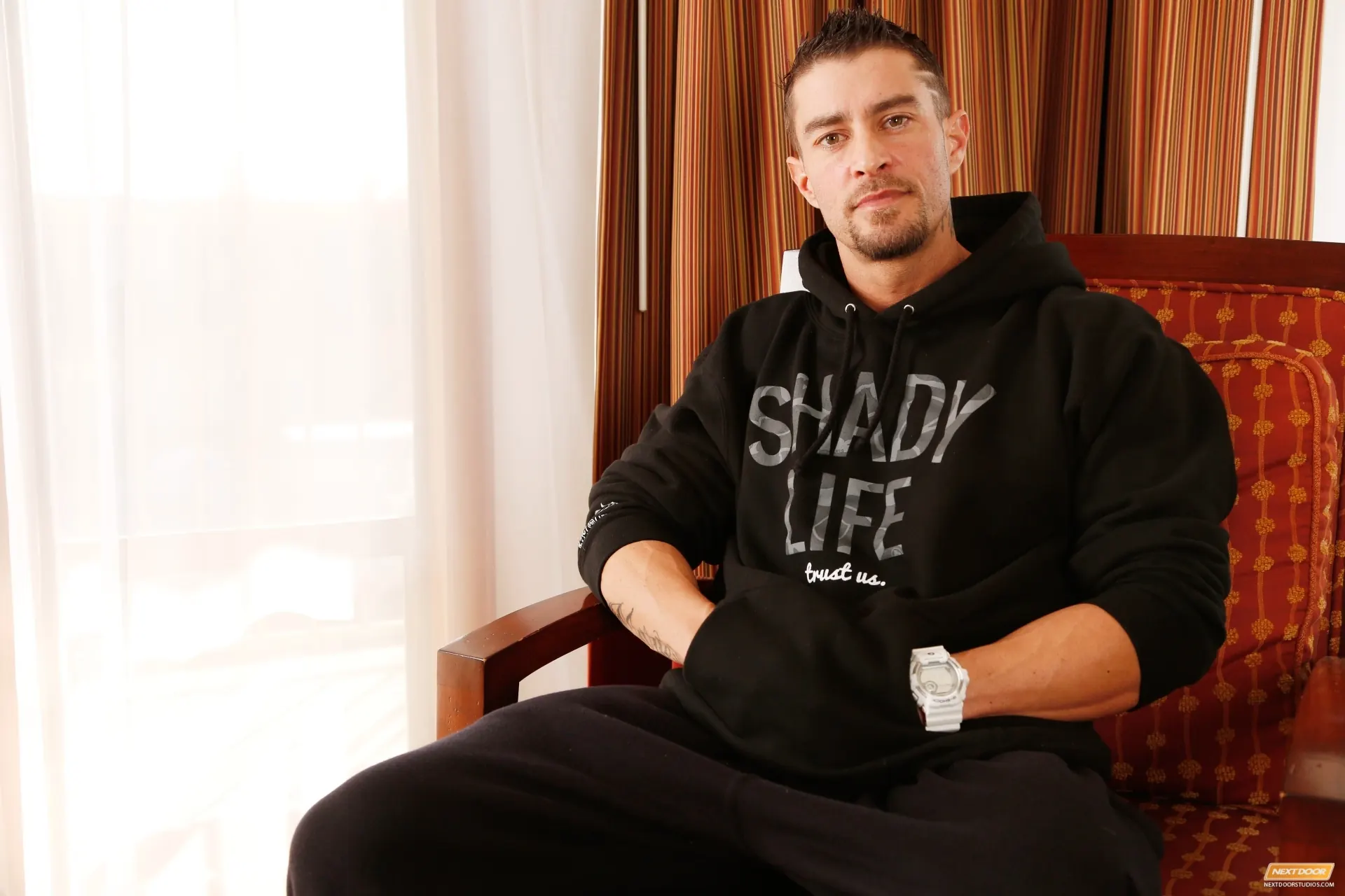 Next Door Studios 'The Soloist' starring Cody Cummings (Photo 2)