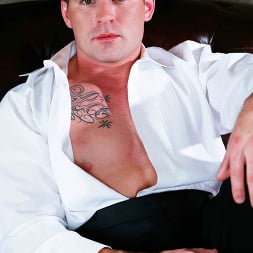 Cole Christiansen in 'Next Door Studios' Wedding Jitters (Thumbnail 6)