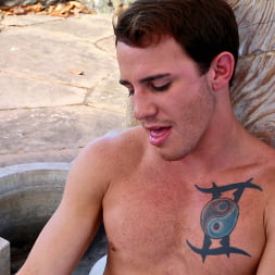 Conner Hastings in 'Next Door Studios' Conner Hastings (Thumbnail 41)