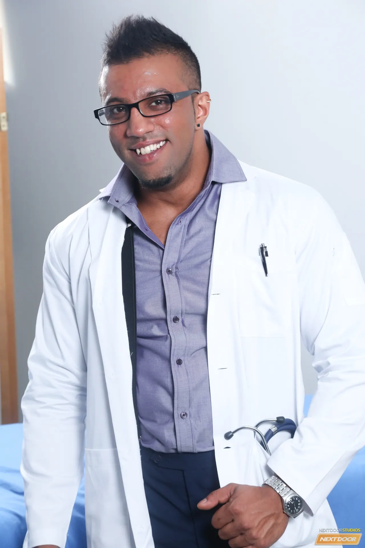 Next Door Studios 'Medickal Relief' starring Damian Flexxx (Photo 1)