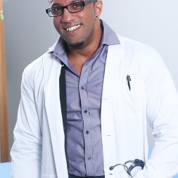 Damian Flexxx in 'Next Door Studios' Medickal Relief (Thumbnail 1)