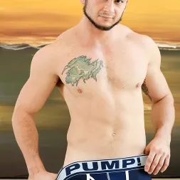 Damien Hyde in 'Next Door Studios' Best Friend Reunion (Thumbnail 30)