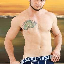 Damien Hyde in 'Next Door Studios' Best Friend Reunion (Thumbnail 30)