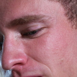 Damien West in 'Next Door Studios' Caught in the Action (Thumbnail 3)