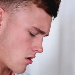 Damien West in 'Next Door Studios' Caught in the Action (Thumbnail 15)