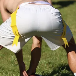 Damien West in 'Next Door Studios' Tight Ends (Thumbnail 12)