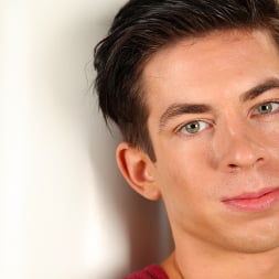 Daniel Ross in 'Next Door Studios' Daniel Ross (Thumbnail 1)