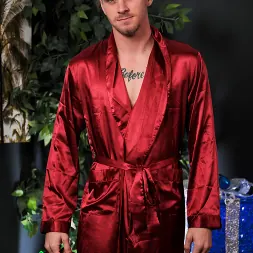 Dante Colle in 'Next Door Studios' A Gay Christmas Story (Thumbnail 12)