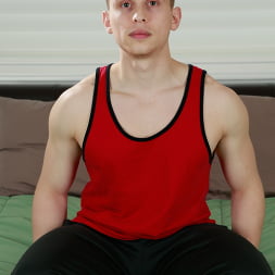 Dante Martin in 'Next Door Studios' Getting an Eyeful (Thumbnail 1)