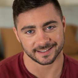 Derek Bolt in 'Next Door Studios' Introducing Derek Bolt and Tyler Carver (Thumbnail 12)