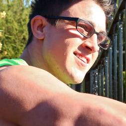 Derrick Dime in 'Next Door Studios' Derrick Dime (Thumbnail 1)