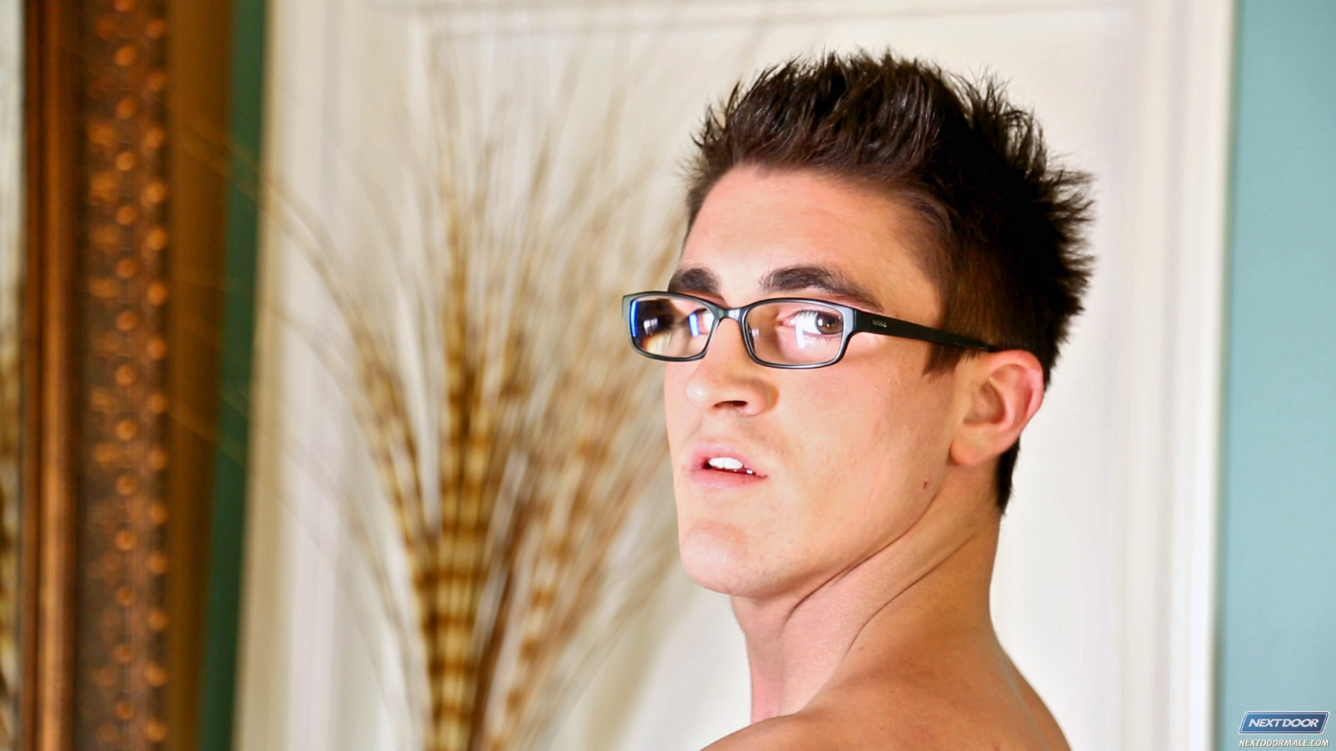 Derrick Dime in 'Next Door Studios' Derrick Dime (Thumbnail 9)