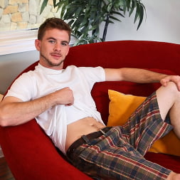 Devilish Desire in 'Next Door Studios' Total Indulgence (Thumbnail 4)