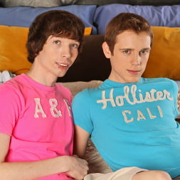 Devin Thilo in 'Next Door Studios' Special Member (Thumbnail 1)