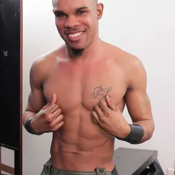 Diaon Starr in Wicked in Leather (Photo 6) Diaon Starr in 'Next Door Studios' Wicked in Leather (Thumbnail 6)