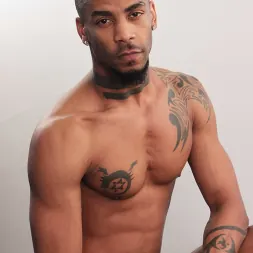 Diaon Starr in Wicked in Leather (Photo 21) Diaon Starr in 'Next Door Studios' Wicked in Leather (Thumbnail 21)