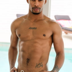 Dominic Pacifico in 'Next Door Studios' Pool Together (Thumbnail 6)