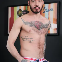 Donte Thick in 'Next Door Studios' Sniff and Eat (Thumbnail 12)