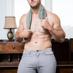 Donte Thick in 'Next Door Studios' Tax Bump (Thumbnail 5)