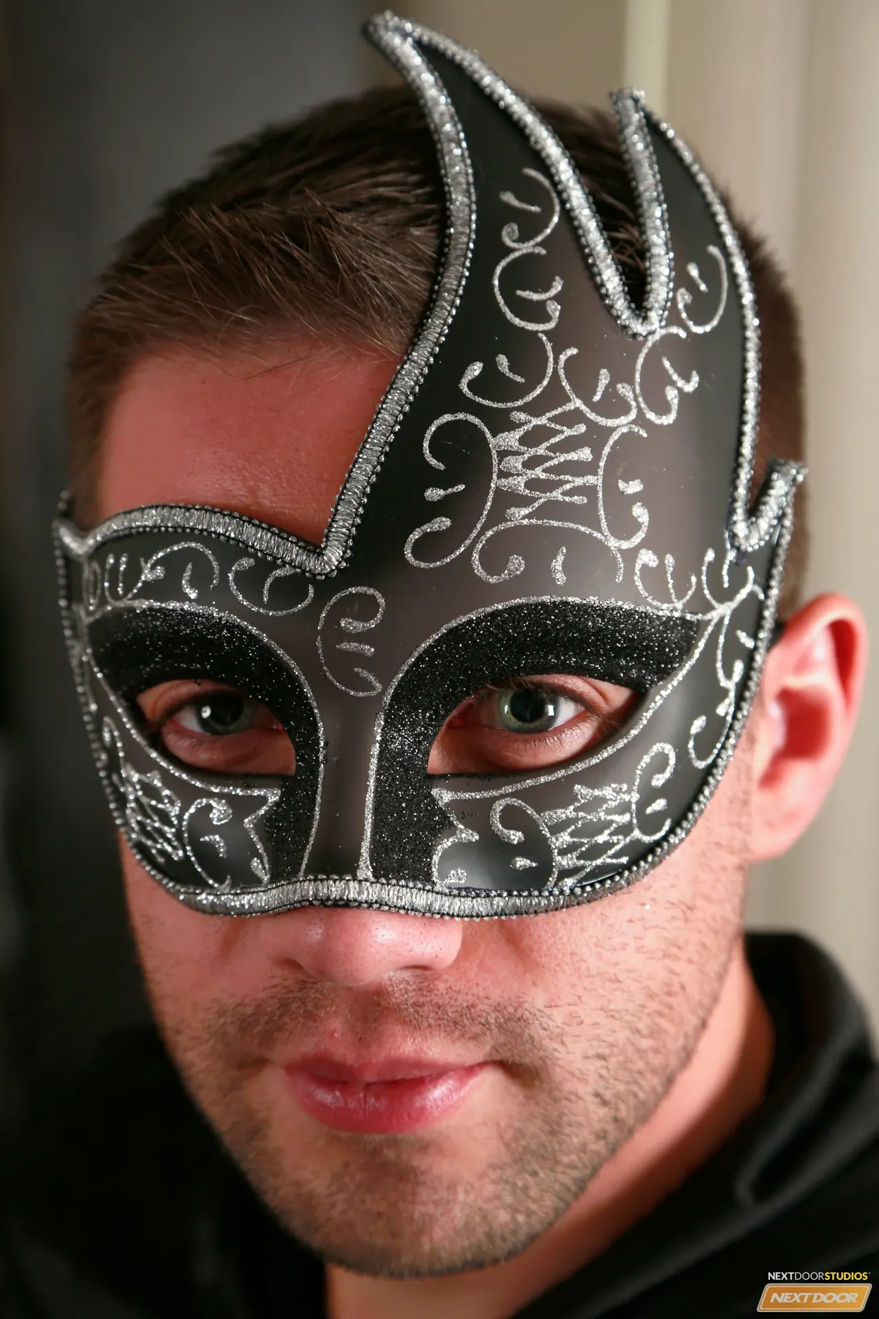 Next Door Studios 'Haunted by my Ex' starring Dylan Knight (Photo 1)