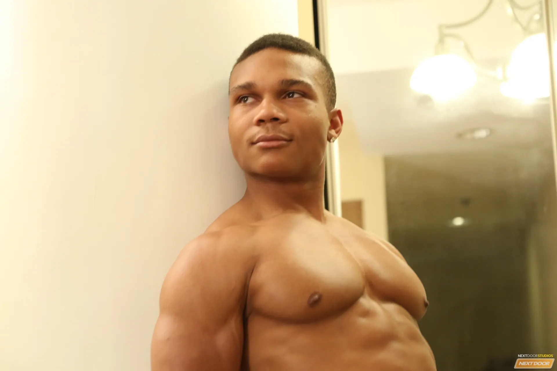 Next Door Studios 'Flex' starring Flex (Photo 27)