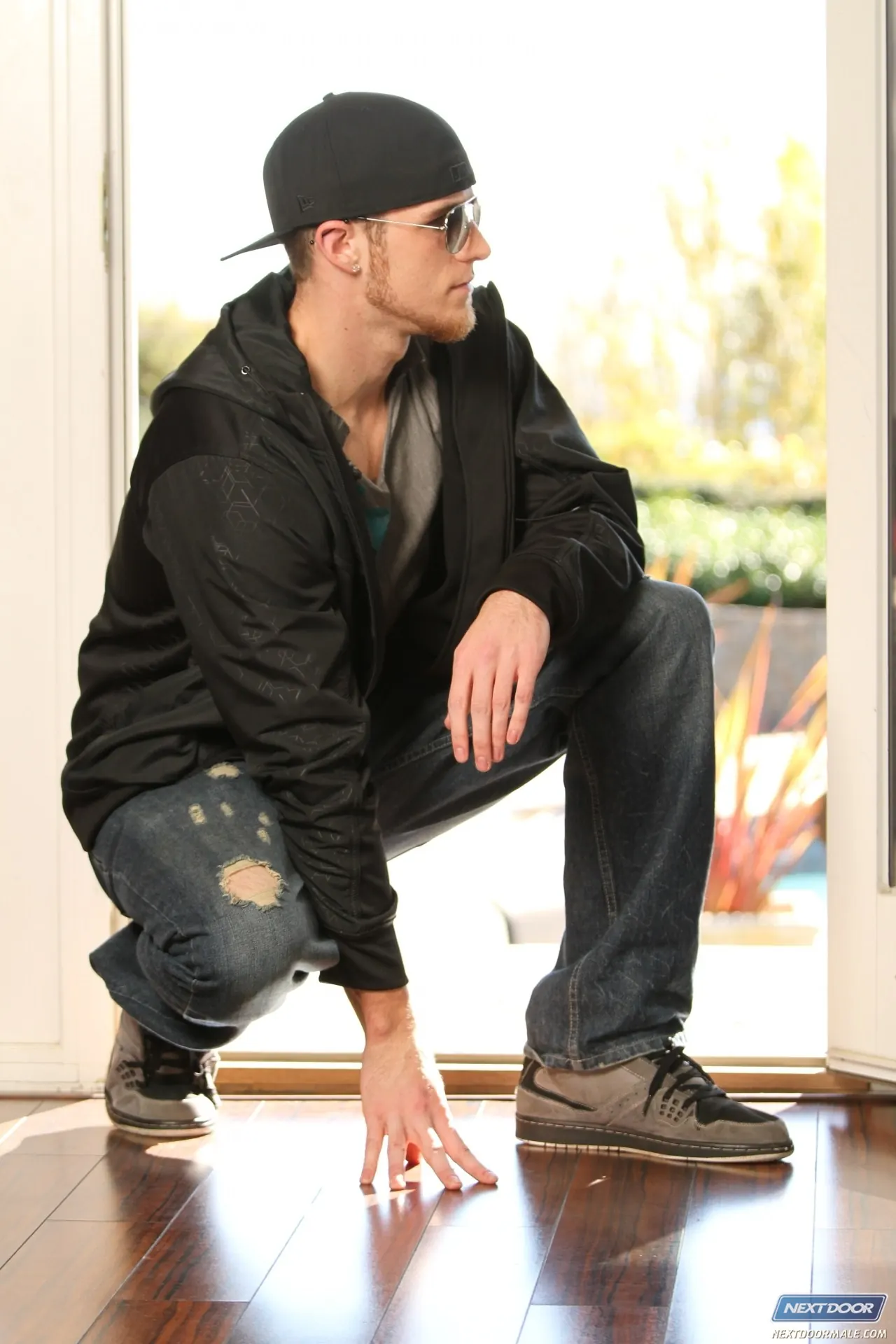 Flexx Boola in 'Flexx Boola' from 'Next Door Studios' (Photo 1) Next Door Studios 'Flexx Boola' starring Flexx Boola (Photo 1)